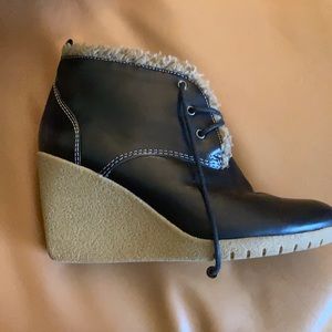 easyspirit black bootie high heels rubber 8 great